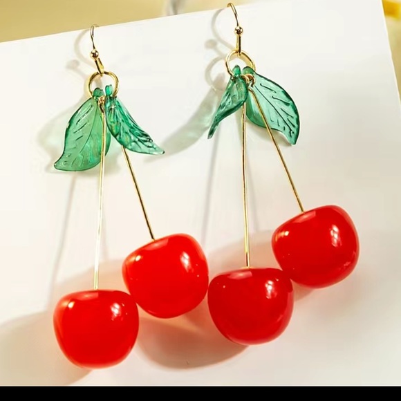 Jewelry - Cherry 🍒 Earring’s